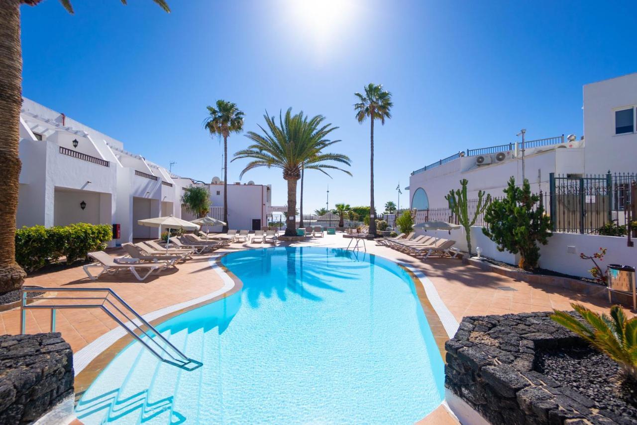 Apartamentos Flamingo Puerto del Carmen  Exterior photo