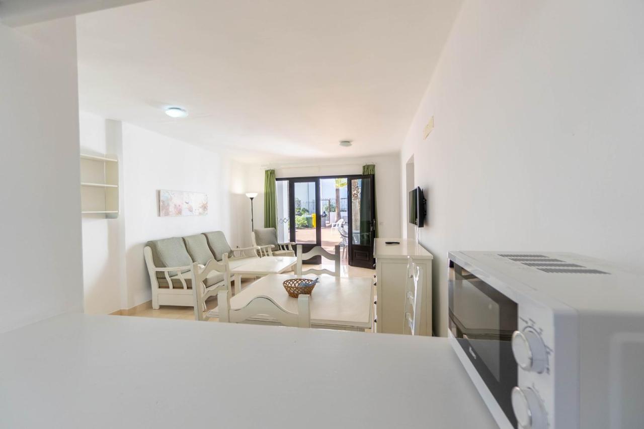 Apartamentos Flamingo Puerto del Carmen  Exterior photo