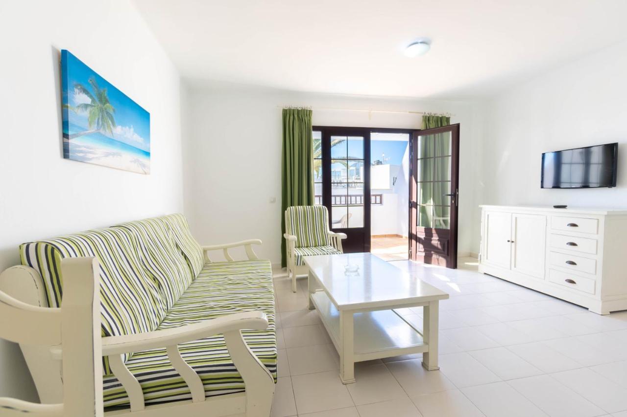 Apartamentos Flamingo Puerto del Carmen  Exterior photo
