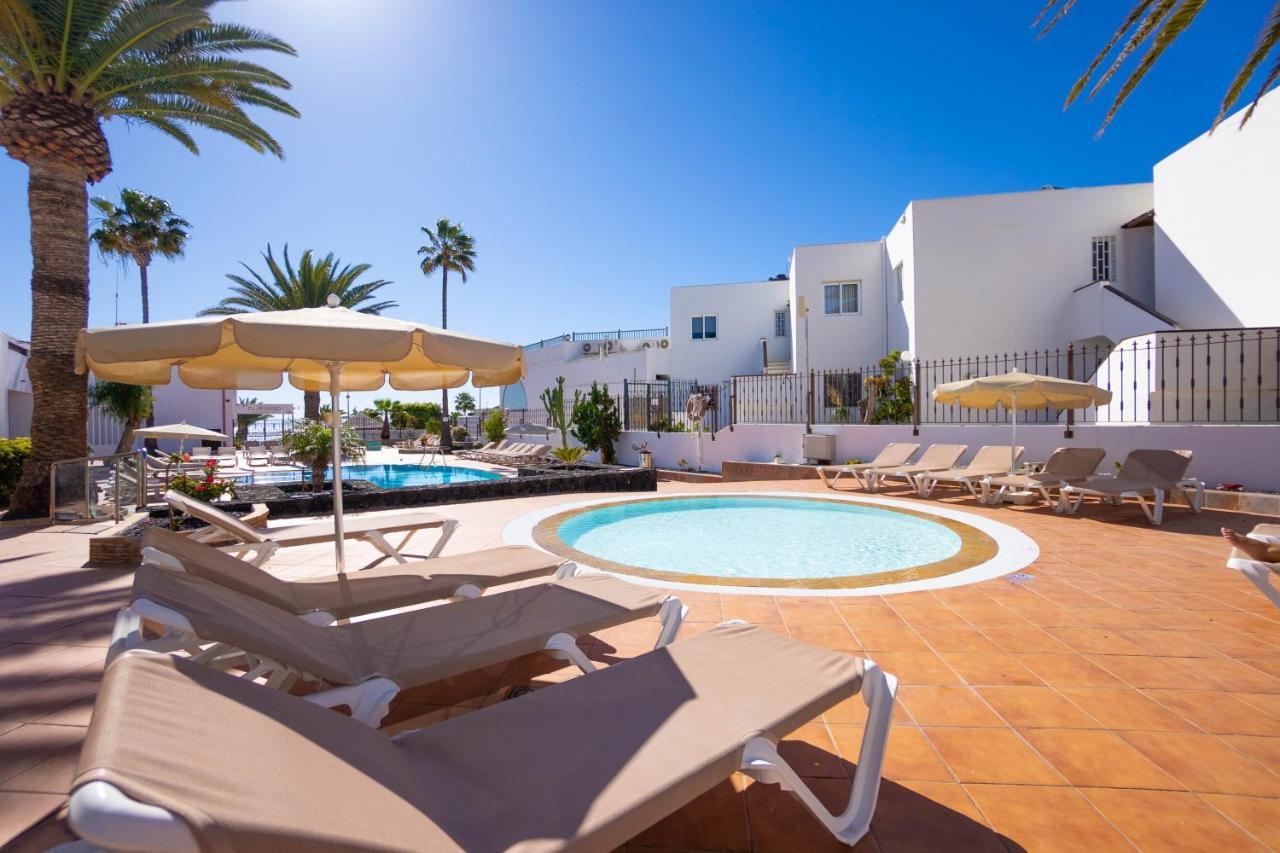 Apartamentos Flamingo Puerto del Carmen  Exterior photo