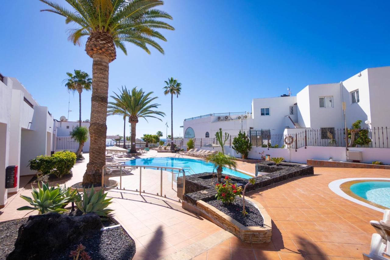 Apartamentos Flamingo Puerto del Carmen  Exterior photo