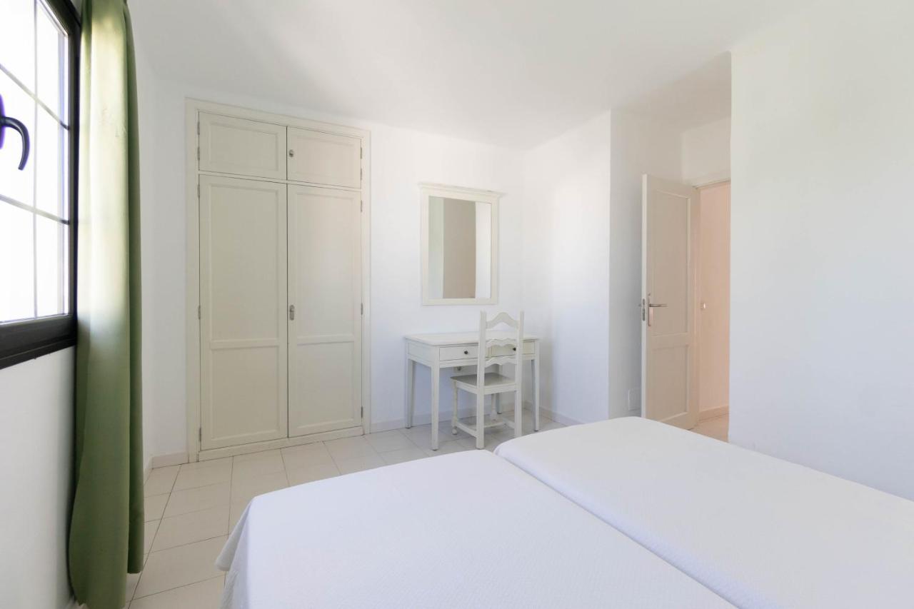 Apartamentos Flamingo Puerto del Carmen  Exterior photo