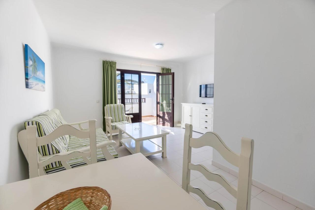 Apartamentos Flamingo Puerto del Carmen  Exterior photo