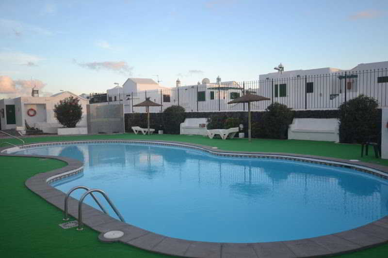 Apartamentos Flamingo Puerto del Carmen  Exterior photo