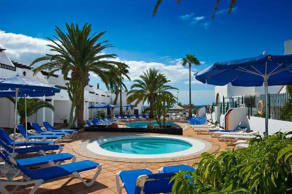 Apartamentos Flamingo Puerto del Carmen  Exterior photo