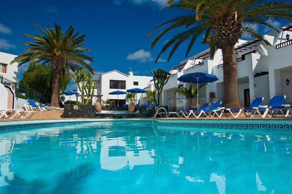 Apartamentos Flamingo Puerto del Carmen  Exterior photo